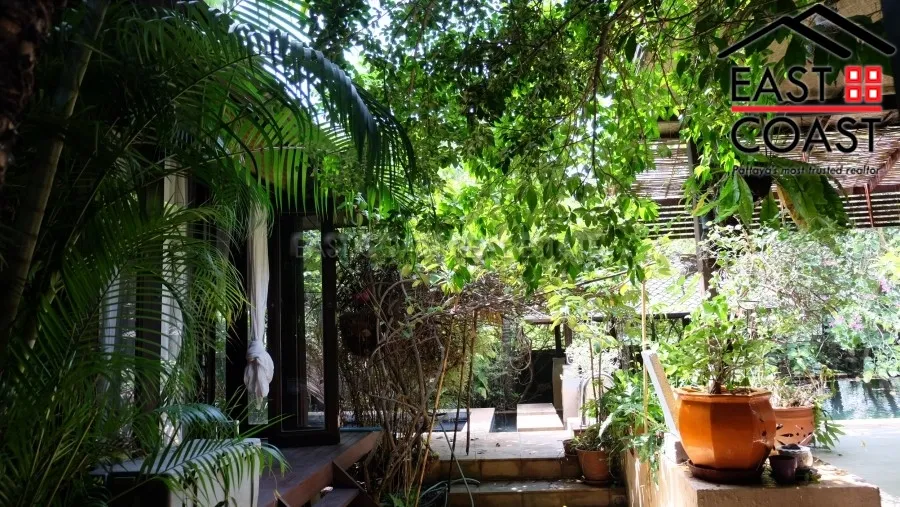 Garden Villa photo 12
