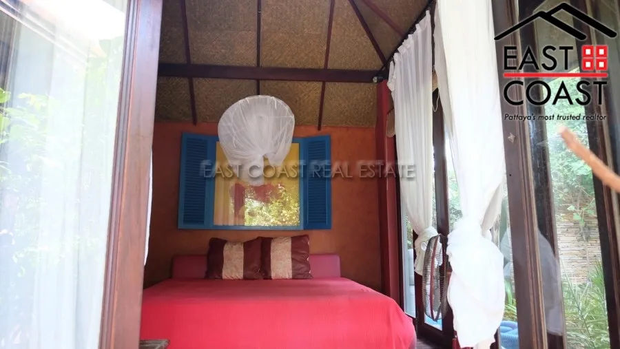 Garden Villa photo 11