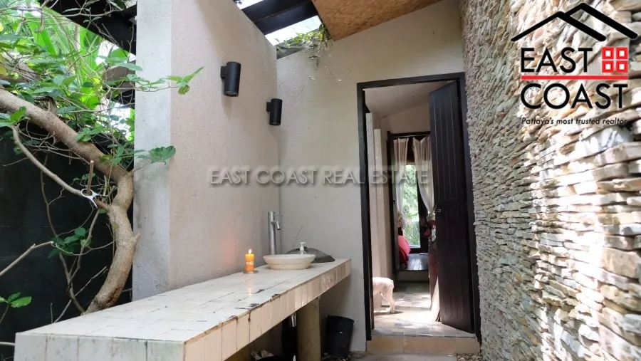 Garden Villa photo 9