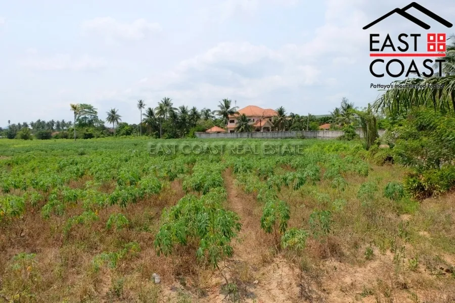 Huay Yai Land photo 5