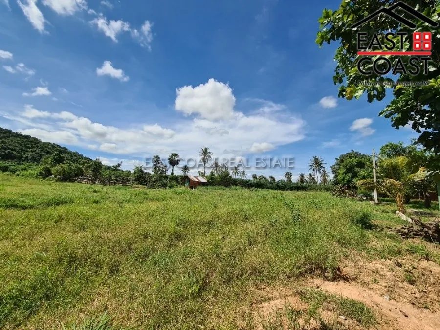Land near Chak Nok Lake photo 5