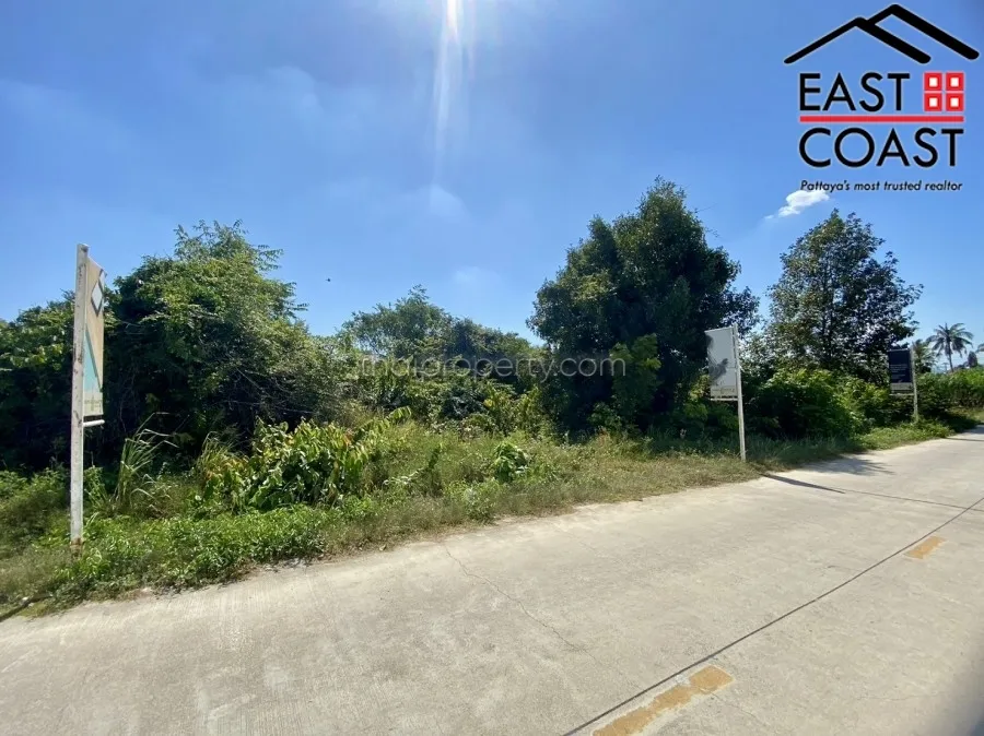 Land in Huay Yai