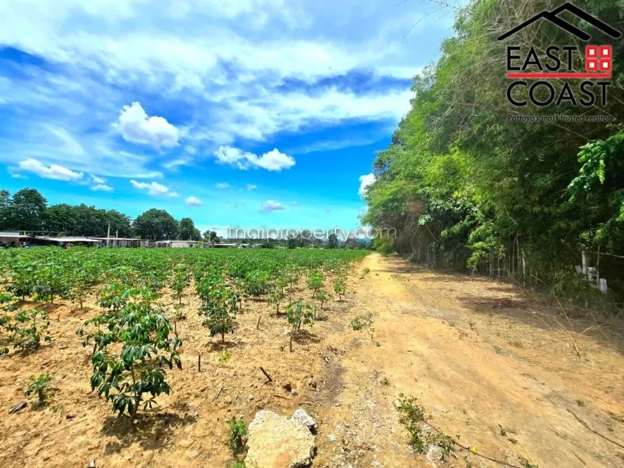 Land Maprachan photo 11