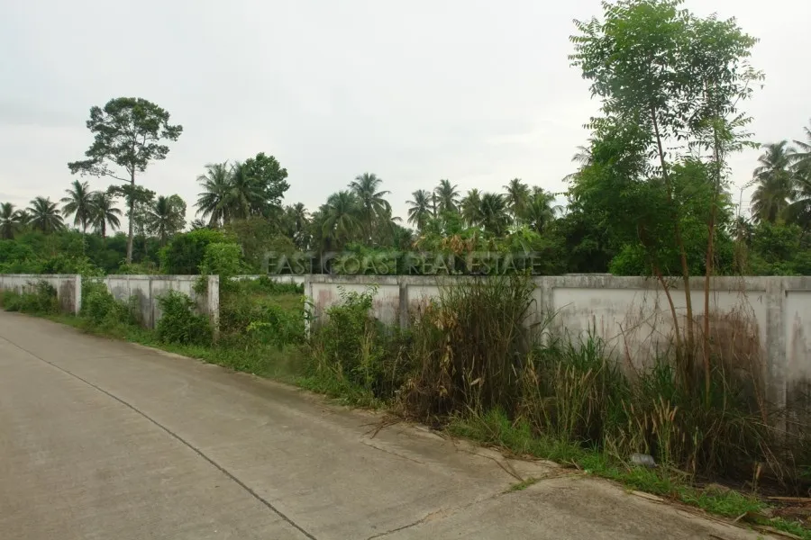 Huay Yai Land photo 5