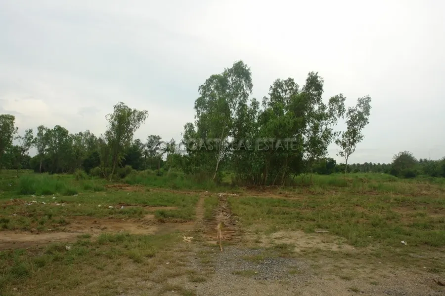 Huay Yai Land photo 4