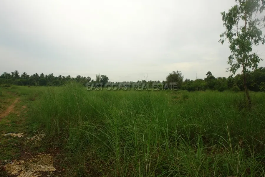 Huay Yai Land photo 7