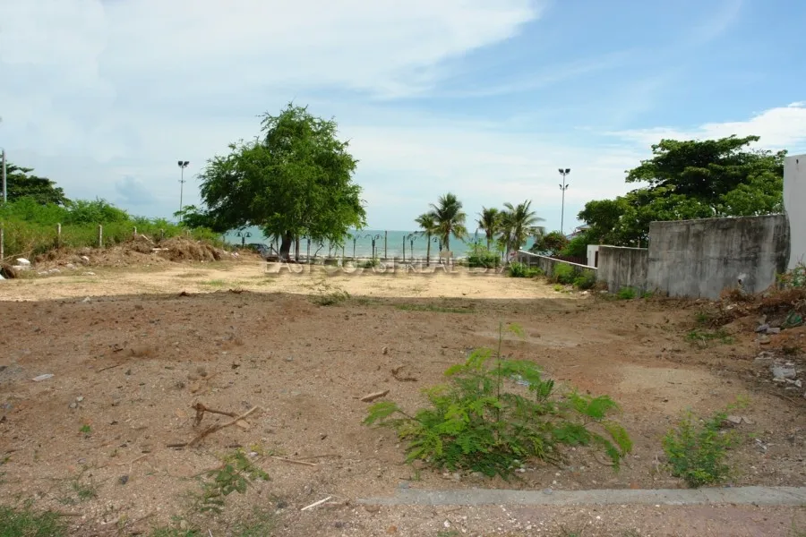 Beach Front Land Pratumnak