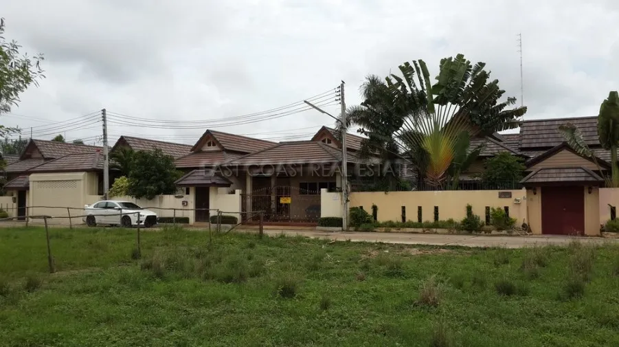 Land soi Chaiyapruek 2 photo 3