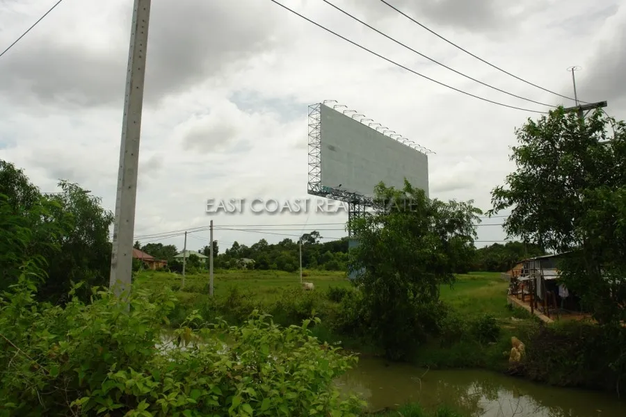 Land near Crocodile Farm photo 5