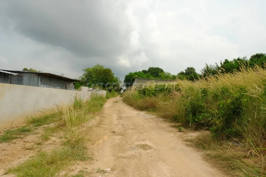 Land Soi Nongkabok