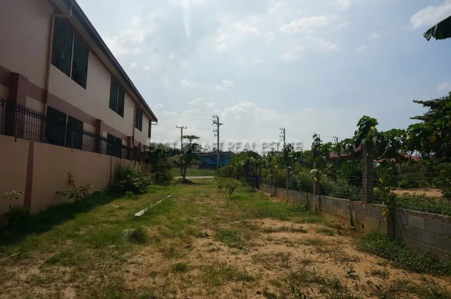 Soi Potisan photo 6