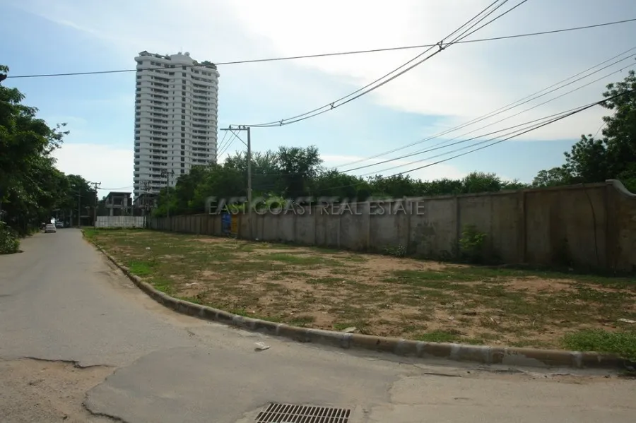 Land with building permits for condominium project photo 5