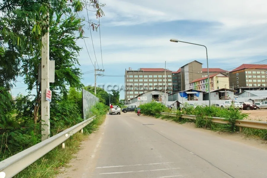 Land Jomtien photo 13
