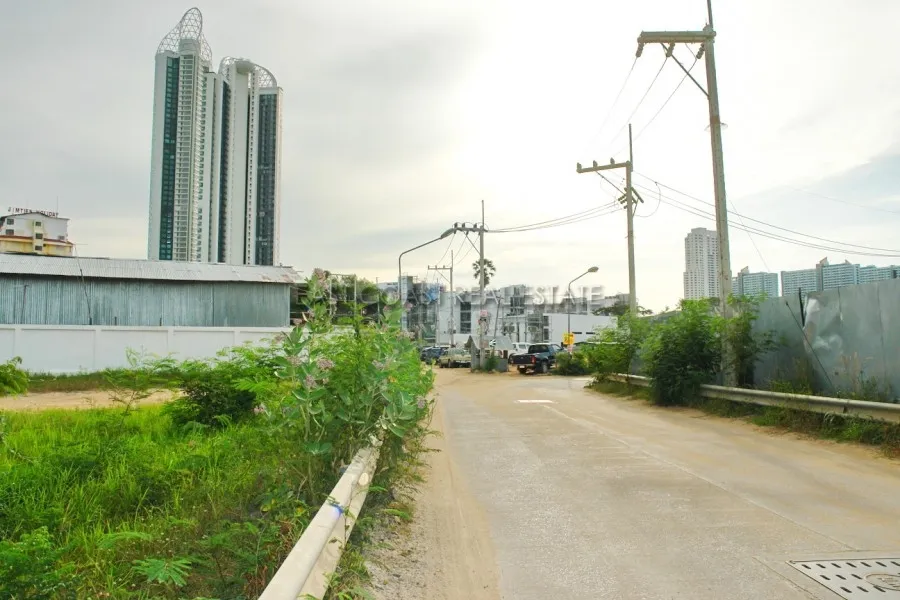 Land Jomtien photo 7