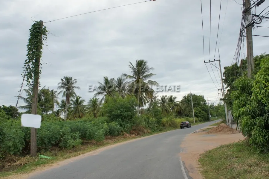 Bang Saray Land photo 4