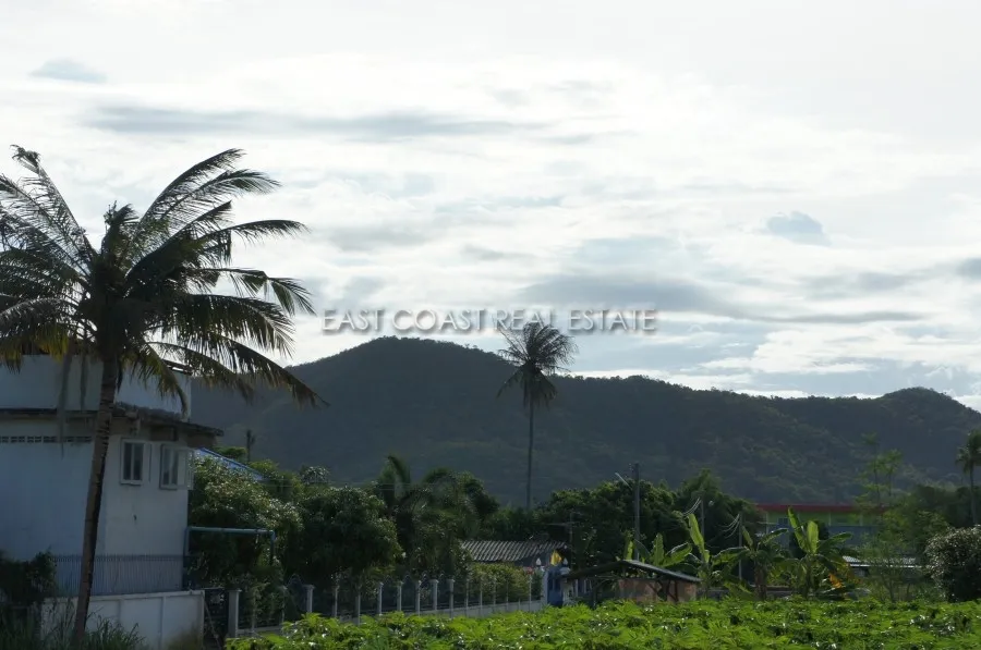 5 Rai land plot in Bang Saray photo 3