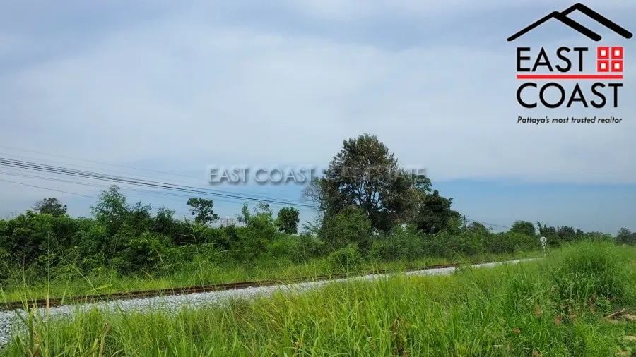 Land Baan Amphur photo 5