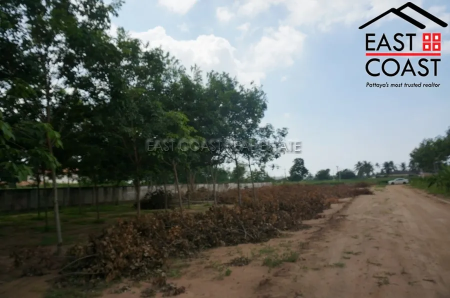 Lake Mabprachan photo 3