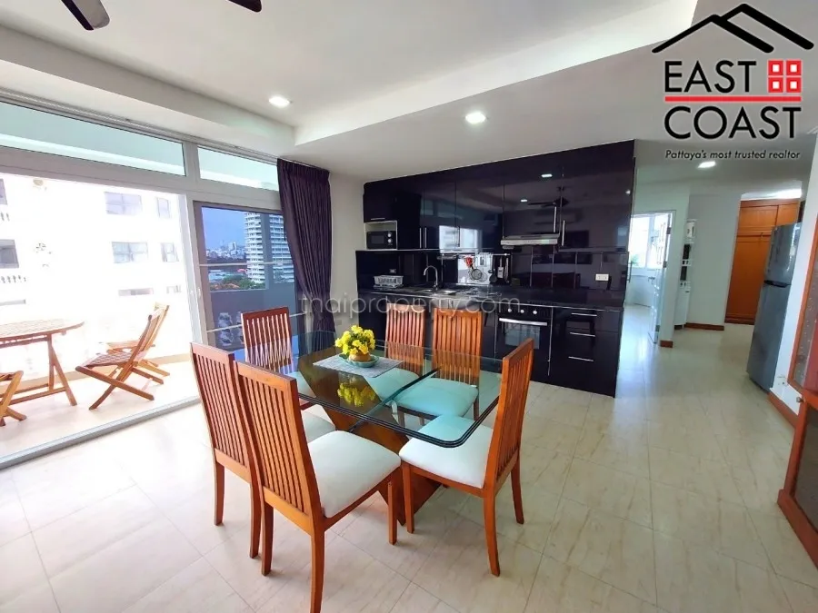 Jomtien Complex photo 6