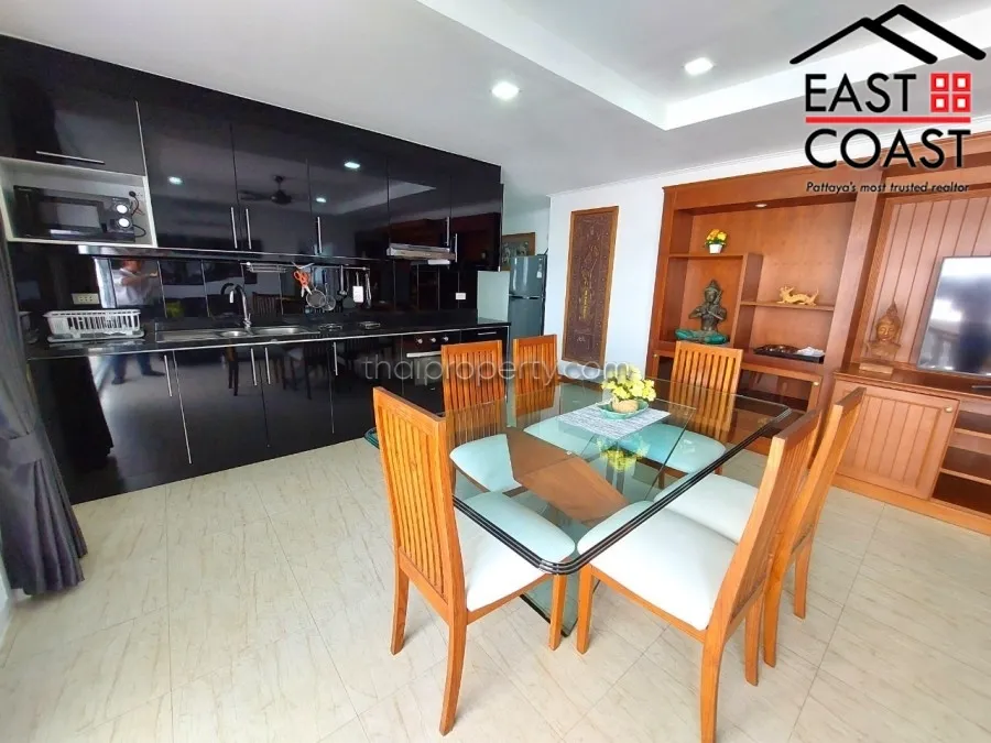 Jomtien Complex photo 4
