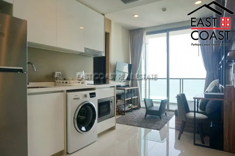 Riviera Wongamat photo 3