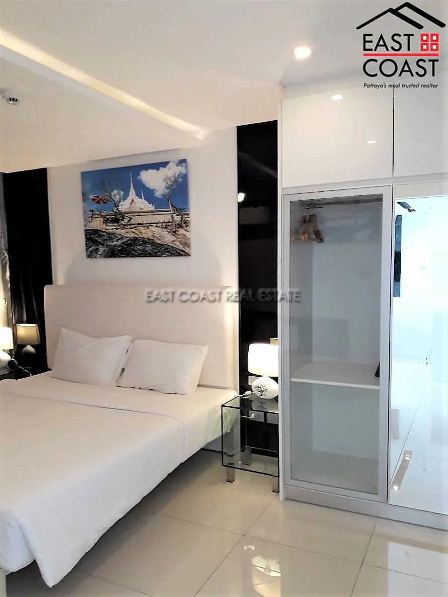 City Center Residence photo 4