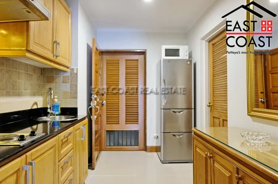 Jomtien Complex photo 5