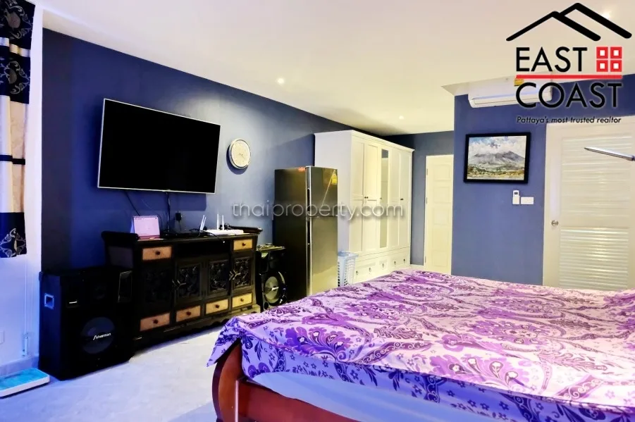 Jomtien Complex photo 15