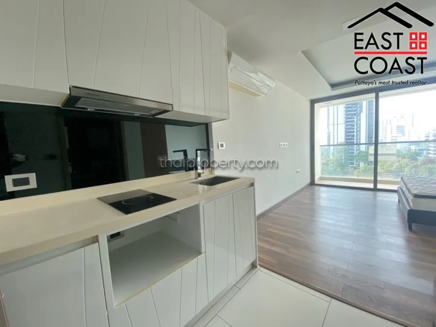 The Peak Towers photo 5