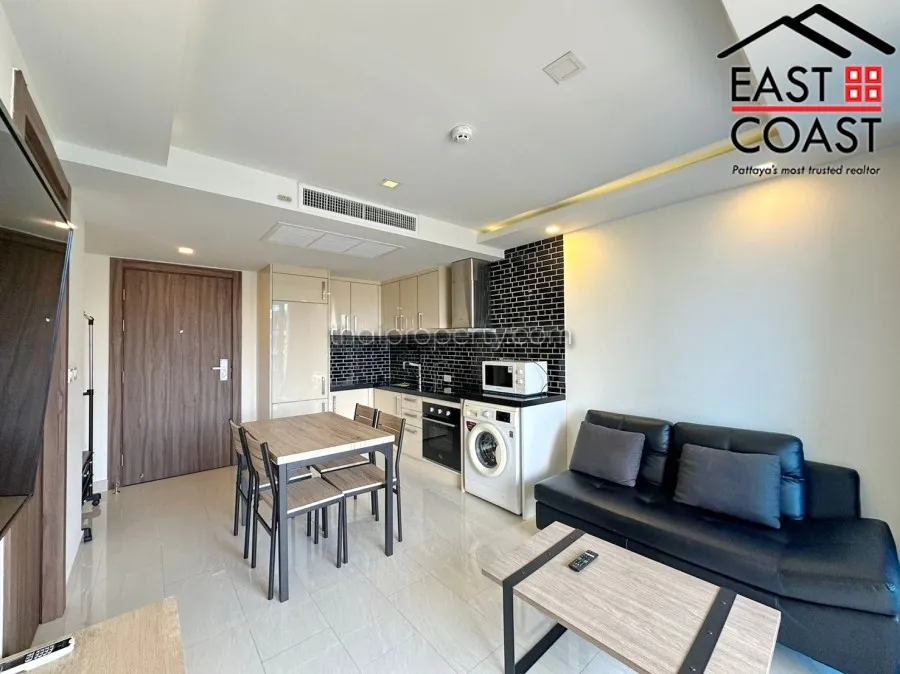 Grand Avenue Residence