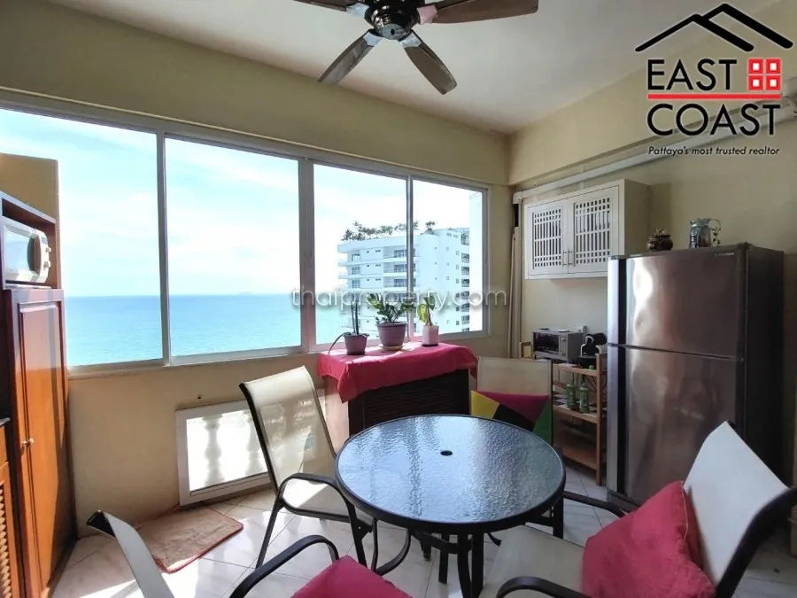 Jomtien Complex photo 13