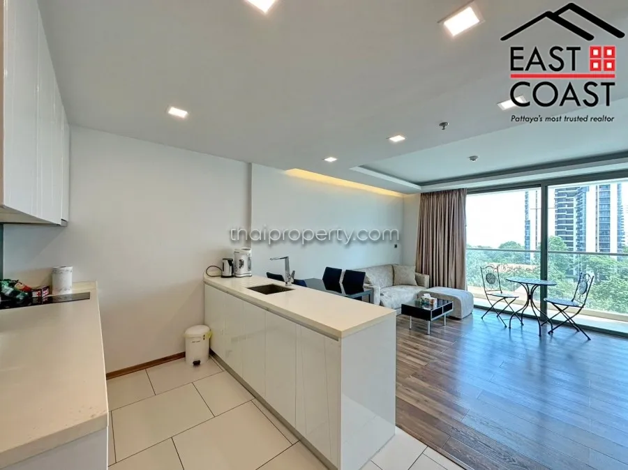 The Peak Towers photo 8