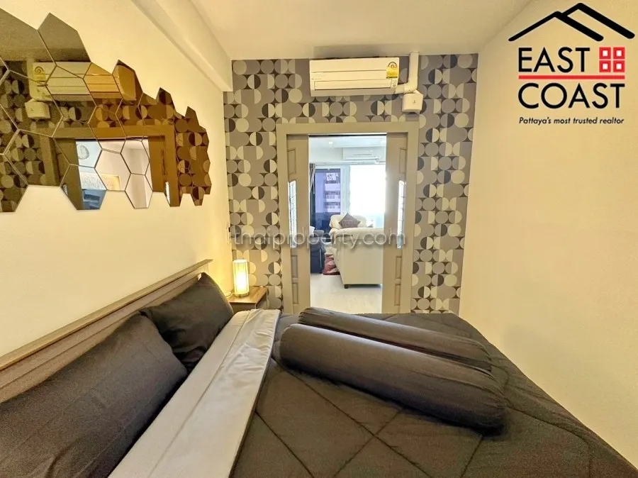 Jomtien Complex photo 12