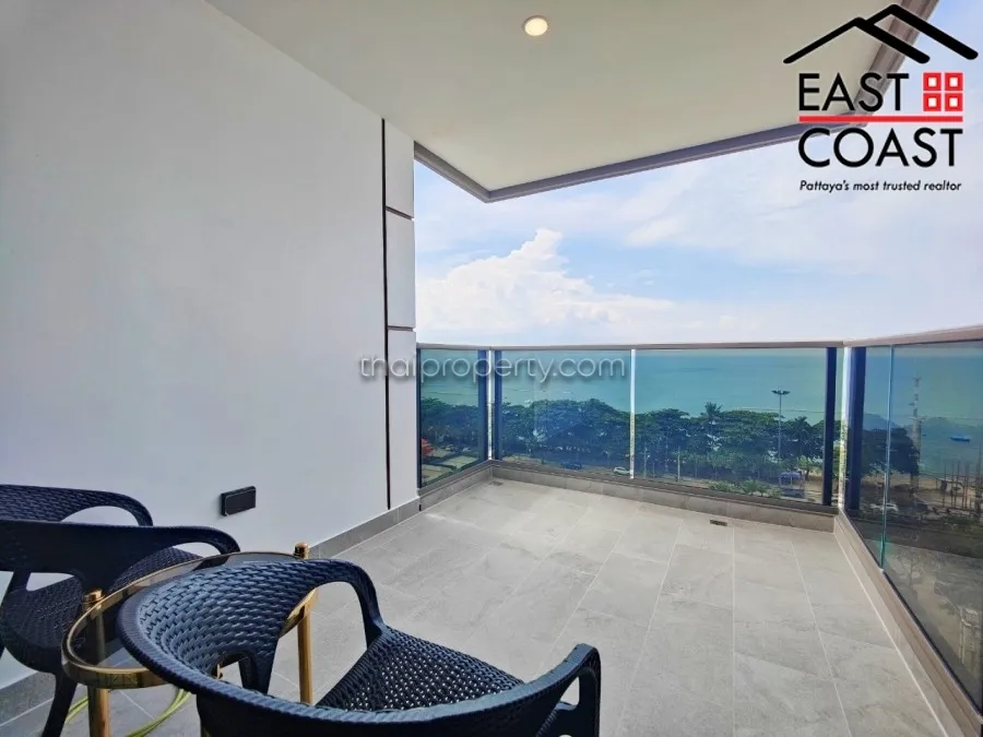 Copacabana Beach Jomtien photo 9