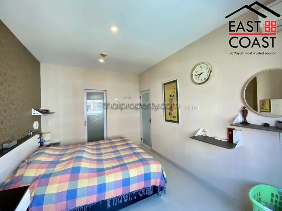 CC Condominium 2 photo 8