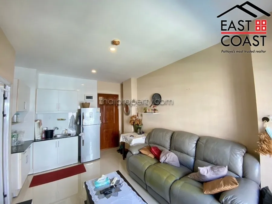 CC Condominium 2 photo 4