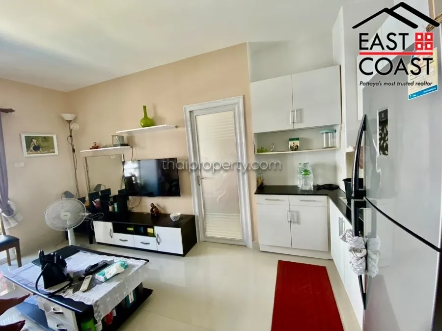 CC Condominium 2 photo 3