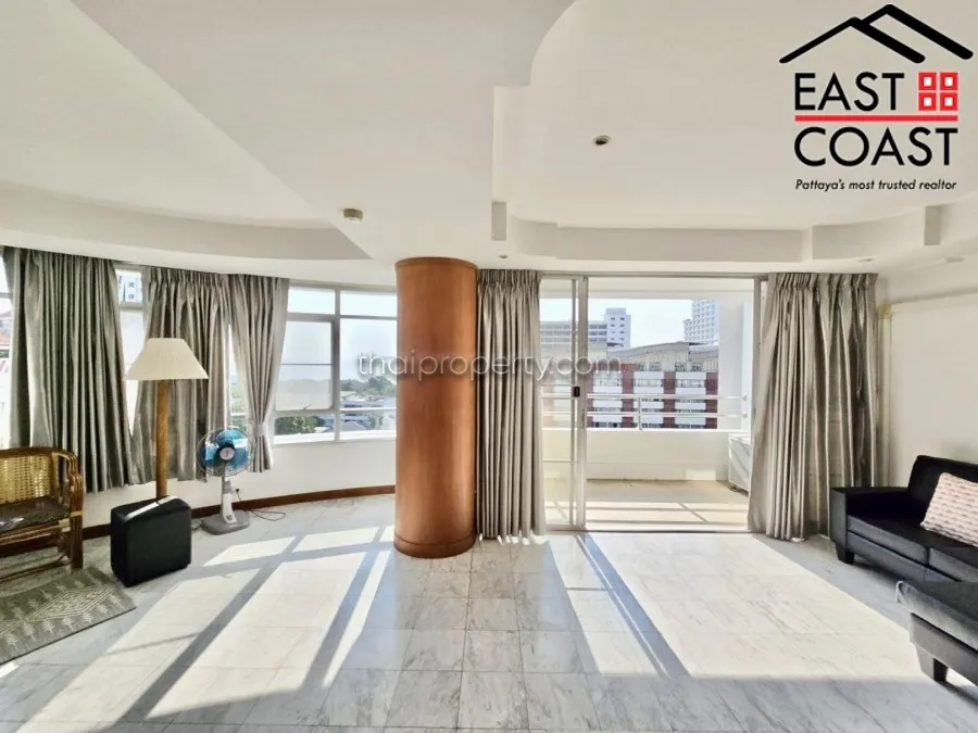 Peak Condo photo 5
