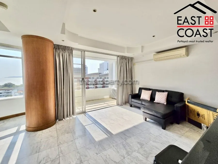 Peak Condo photo 6