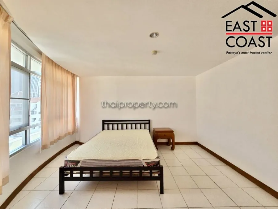 Peak Condo photo 16