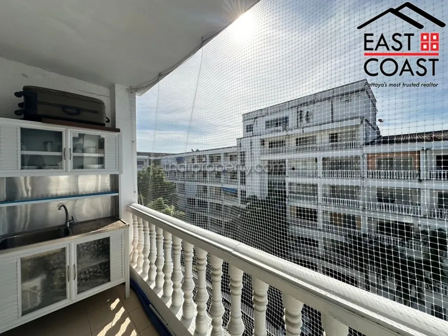 Majestic Condominium photo 12