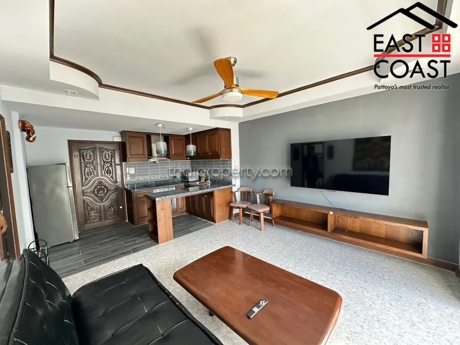 Majestic Condominium photo 3