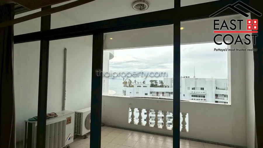 Jomtien Complex photo 21