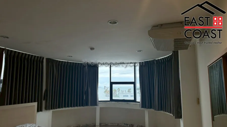Jomtien Complex photo 24