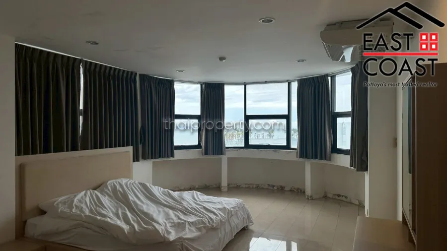 Jomtien Complex photo 25