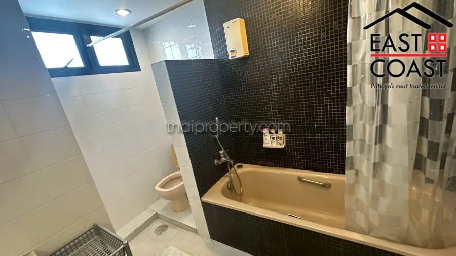 Jomtien Complex photo 38