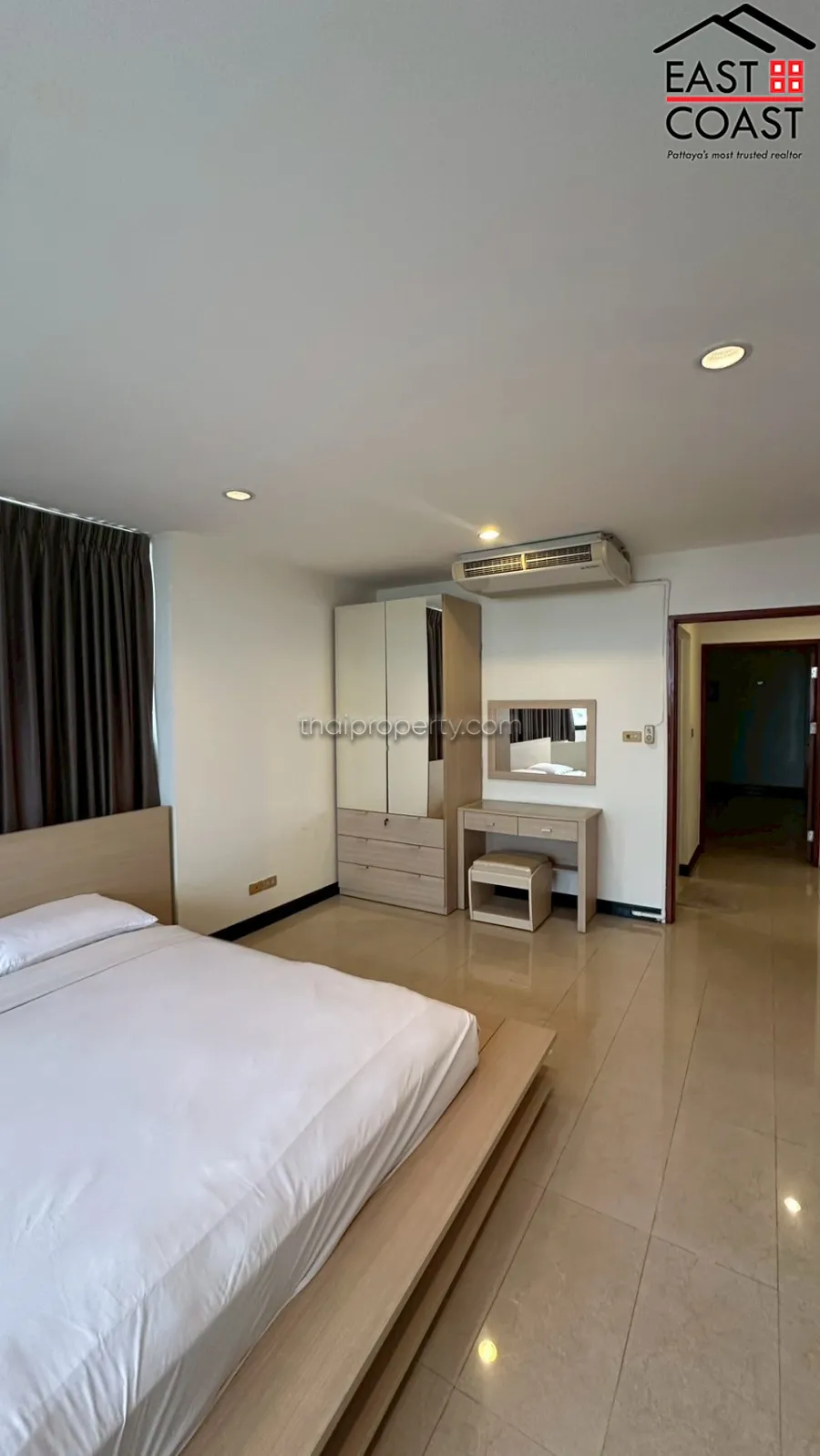 Jomtien Complex photo 44