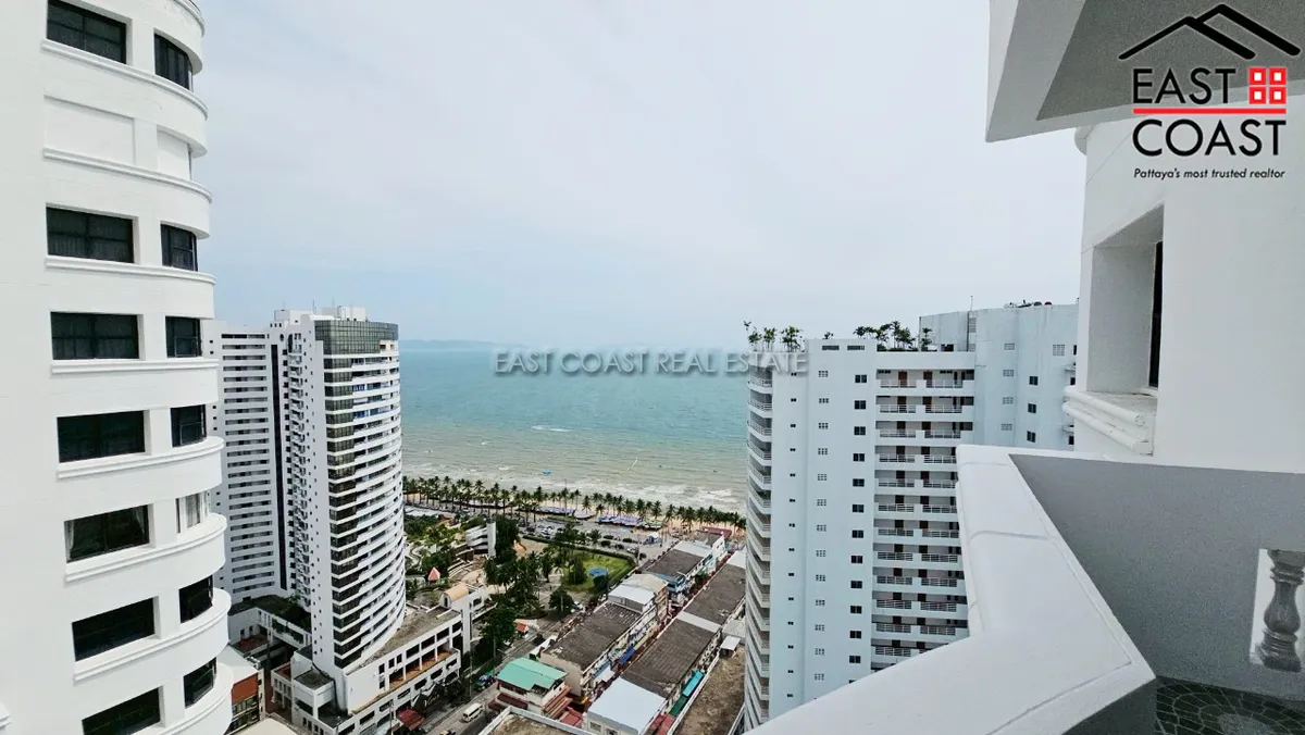 Jomtien Complex photo 10