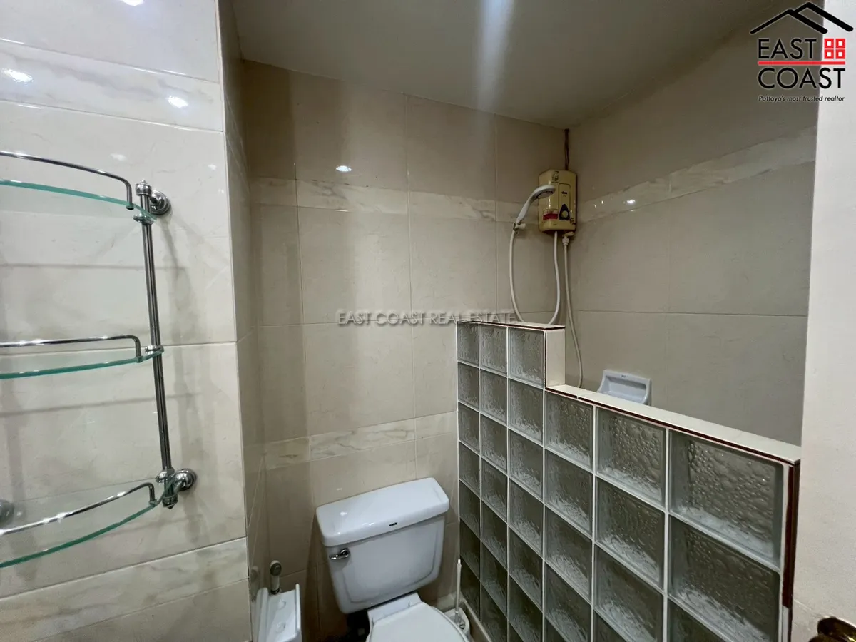 Jomtien Thip Condotel photo 4
