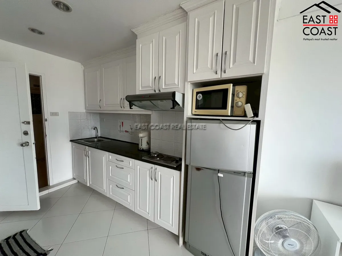 Jomtien Thip Condotel photo 8